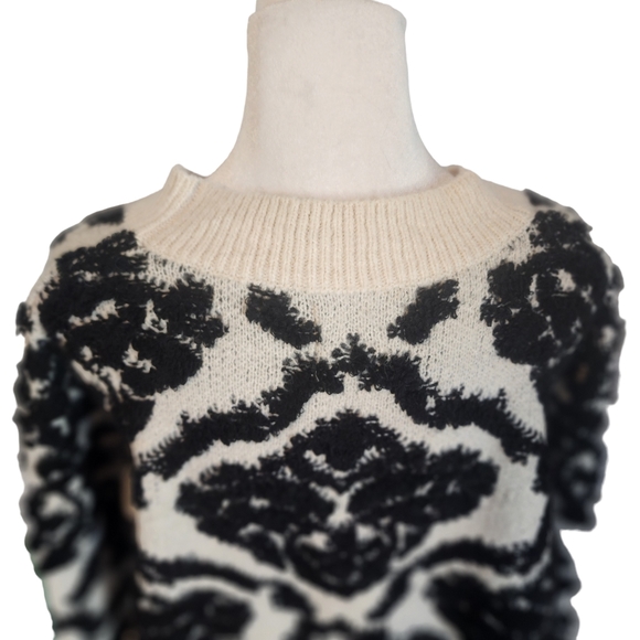 Panache Damask Tanya Oversized Textured Knit Button Cardigan - Picture 8 of 12